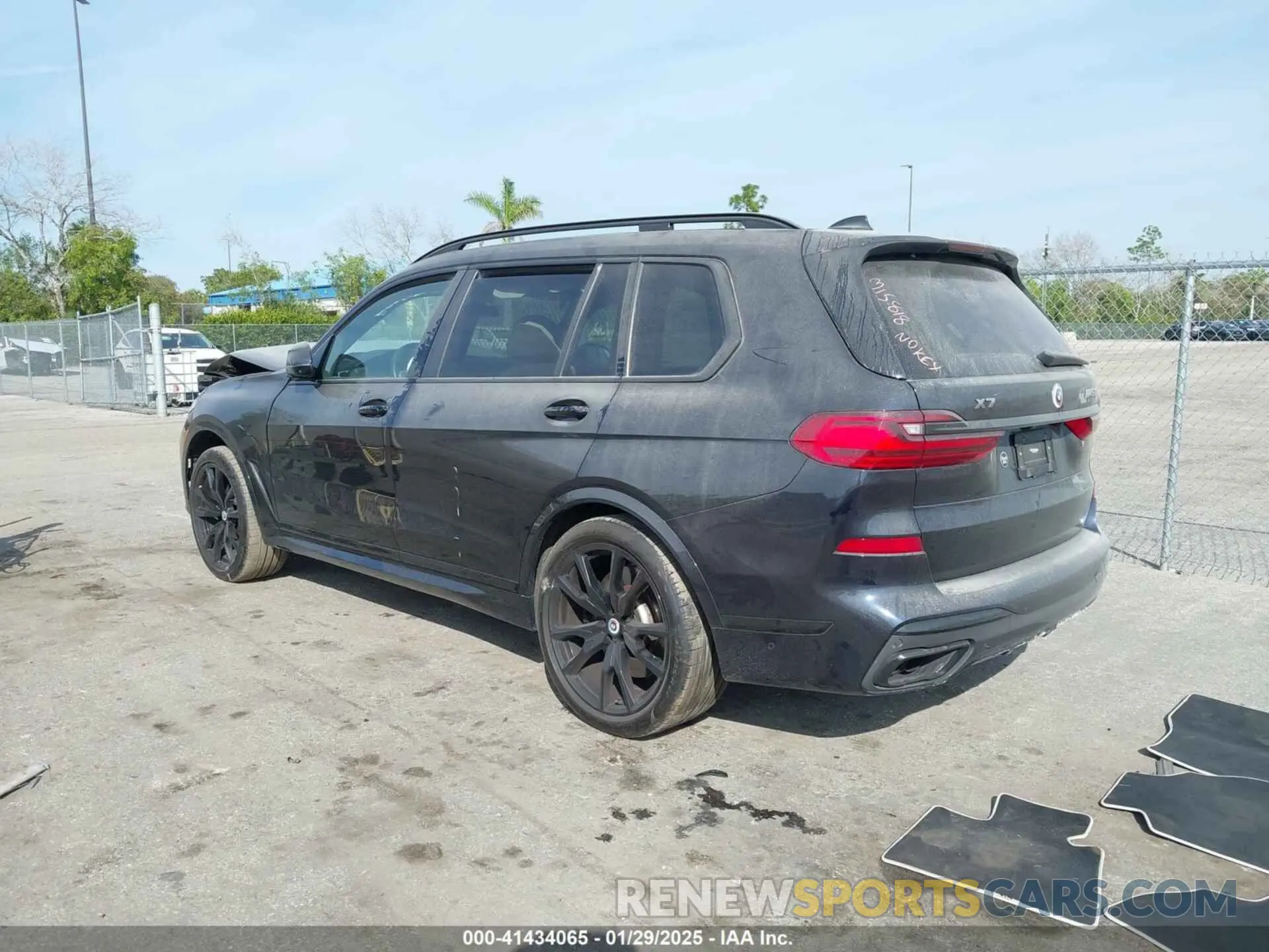 3 fotografías del automóvil dañado 5UXCX6C08N9M15818 BMW X7 2022