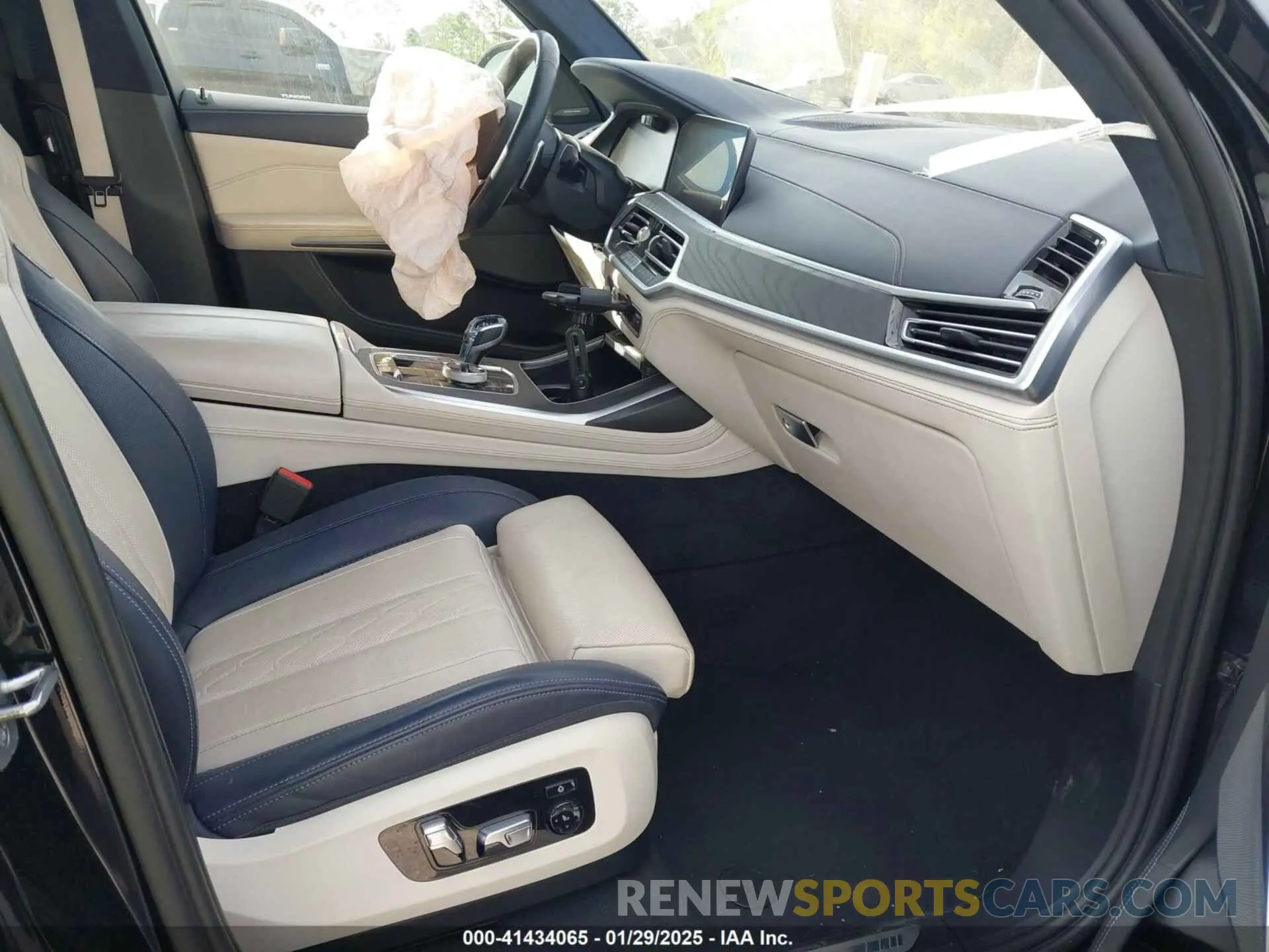 5 fotografías del automóvil dañado 5UXCX6C08N9M15818 BMW X7 2022