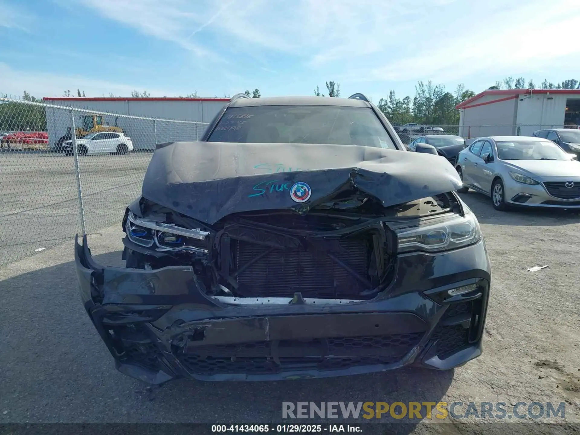 6 fotografías del automóvil dañado 5UXCX6C08N9M15818 BMW X7 2022