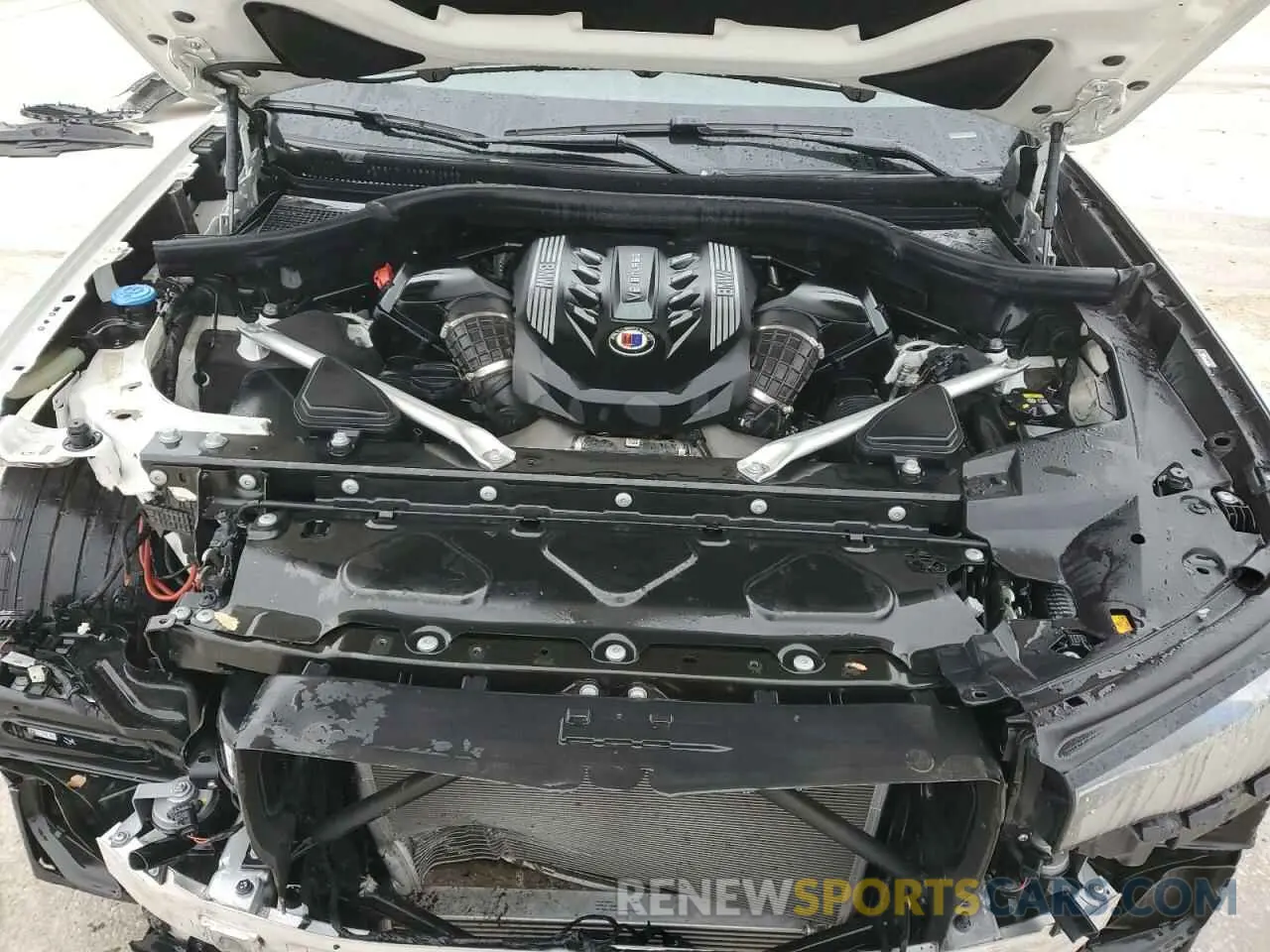 12 fotografías del automóvil dañado 5UXCX6C14N9M36450 BMW X7 2022