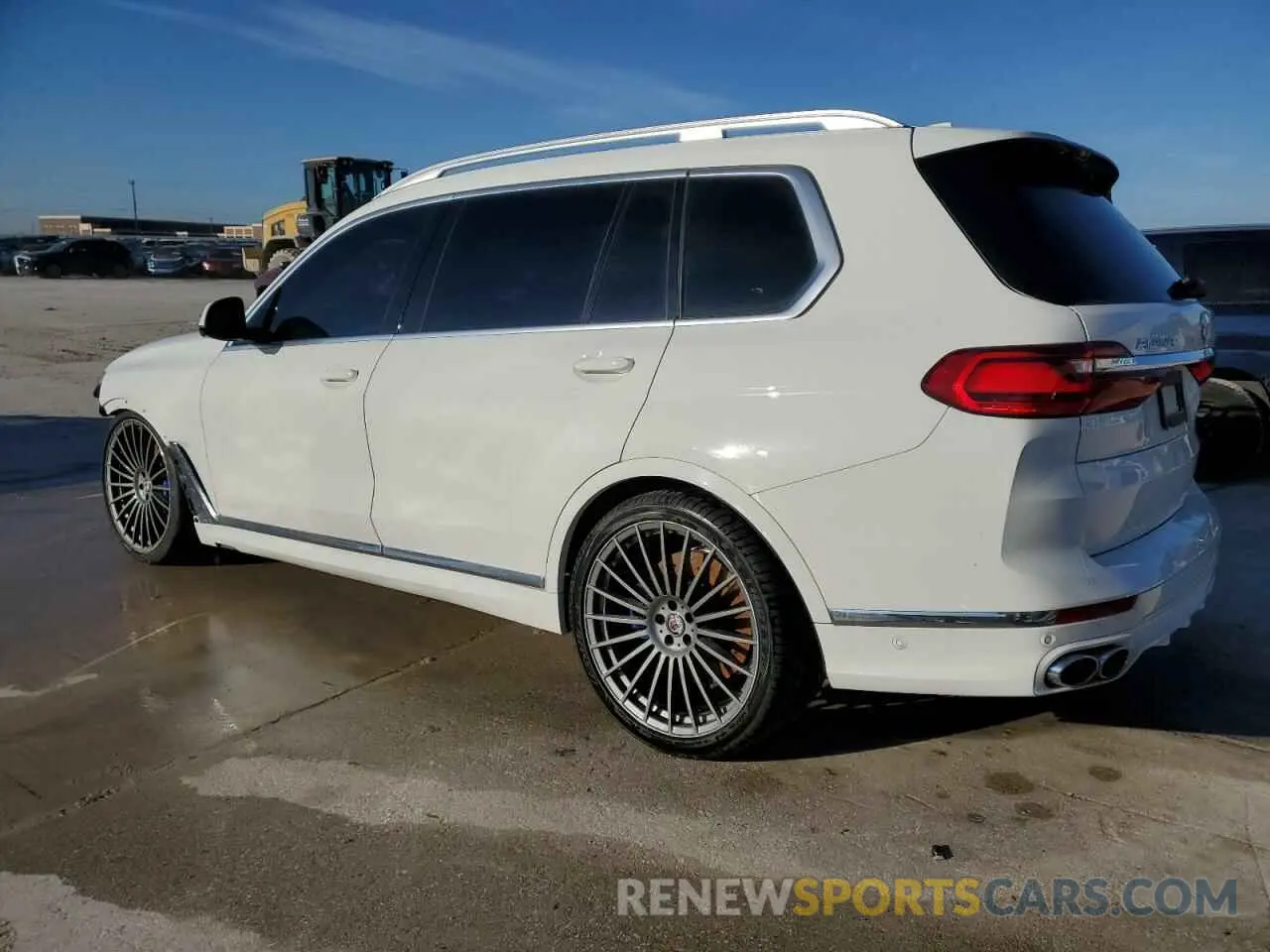 2 fotografías del automóvil dañado 5UXCX6C14N9M36450 BMW X7 2022