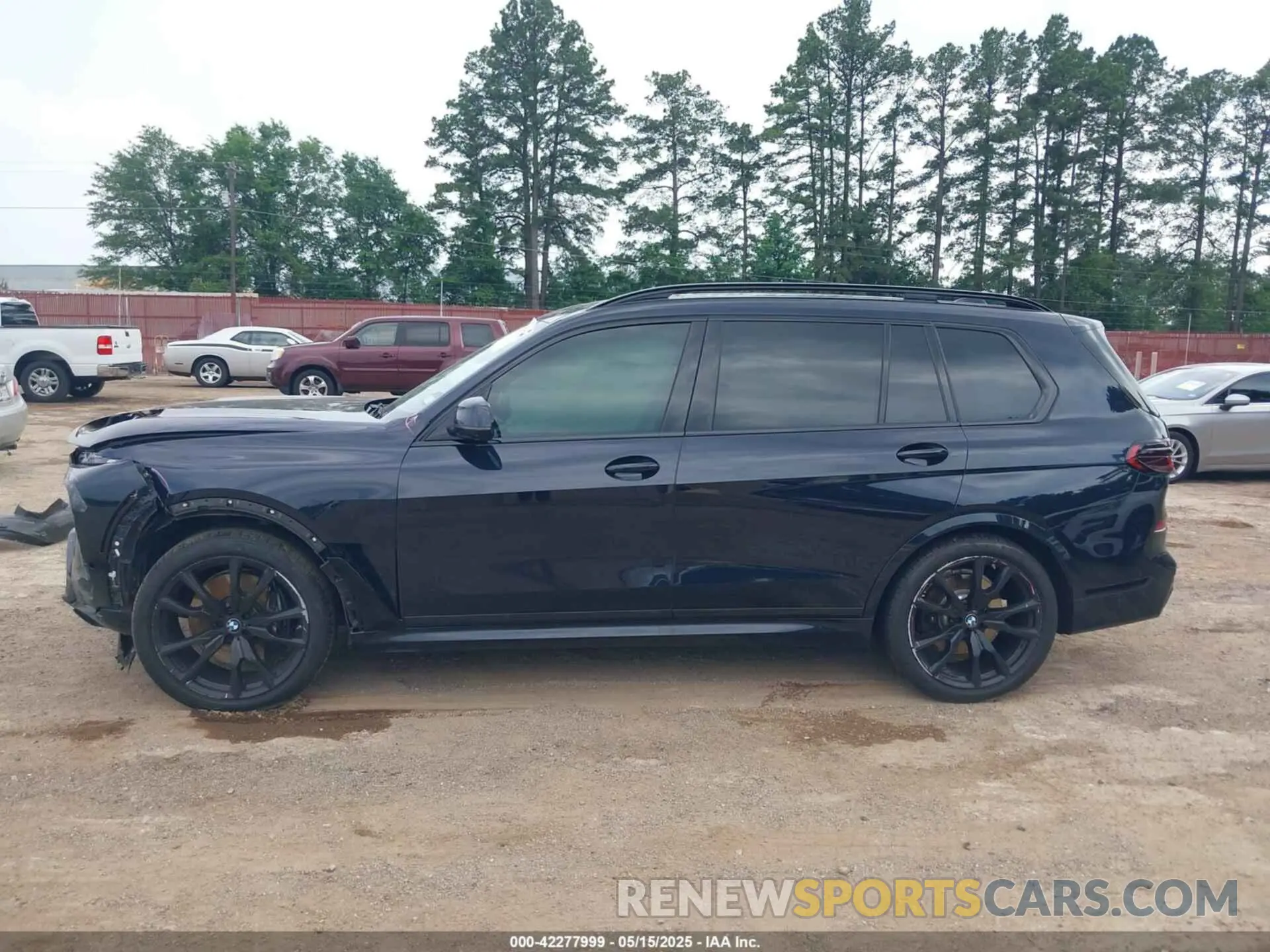 15 fotografías del automóvil dañado 5UX23EM00P9R09660 BMW X7 2023