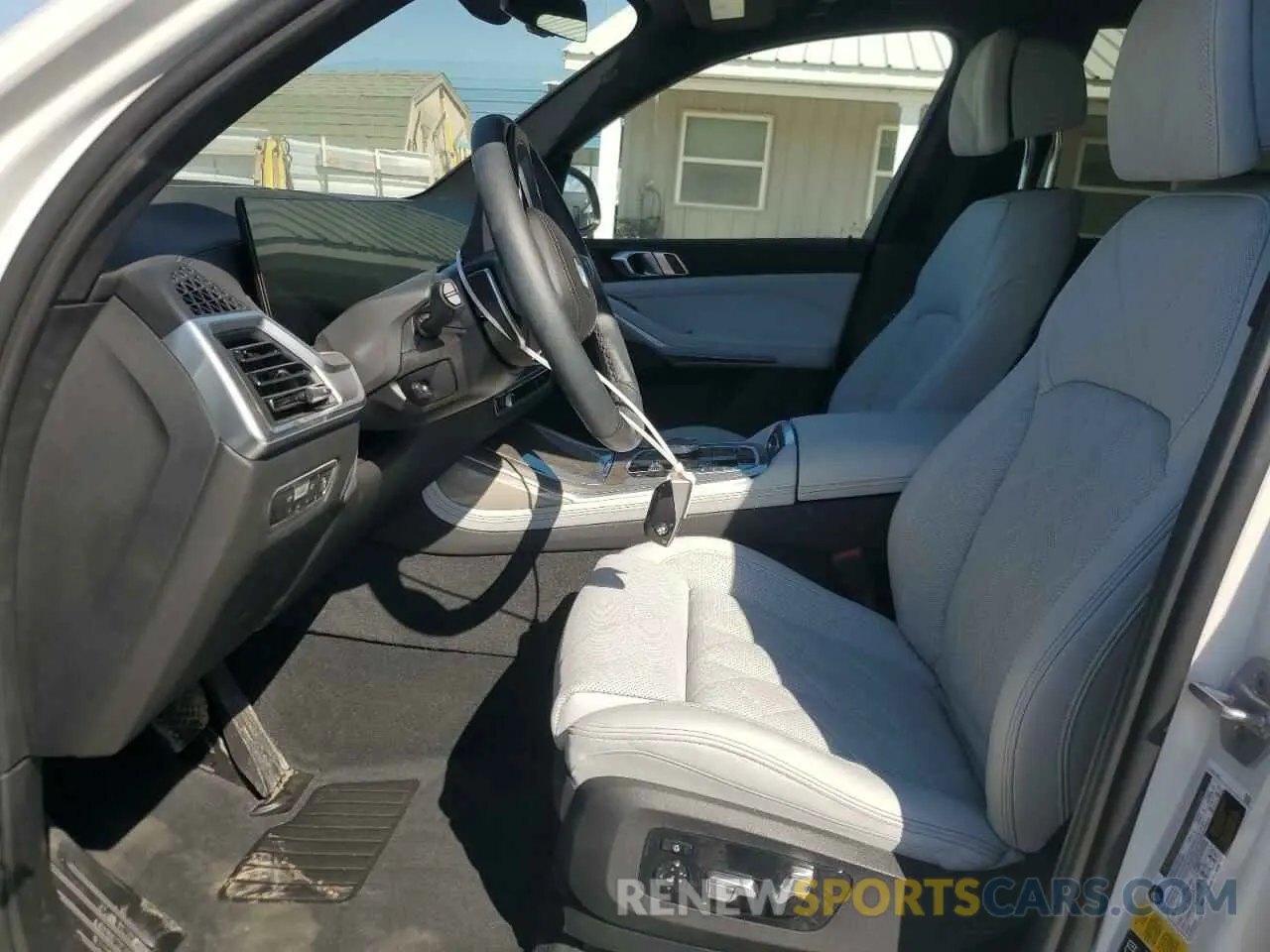 7 fotografías del automóvil dañado 5UX23EM00P9R40276 BMW X7 2023