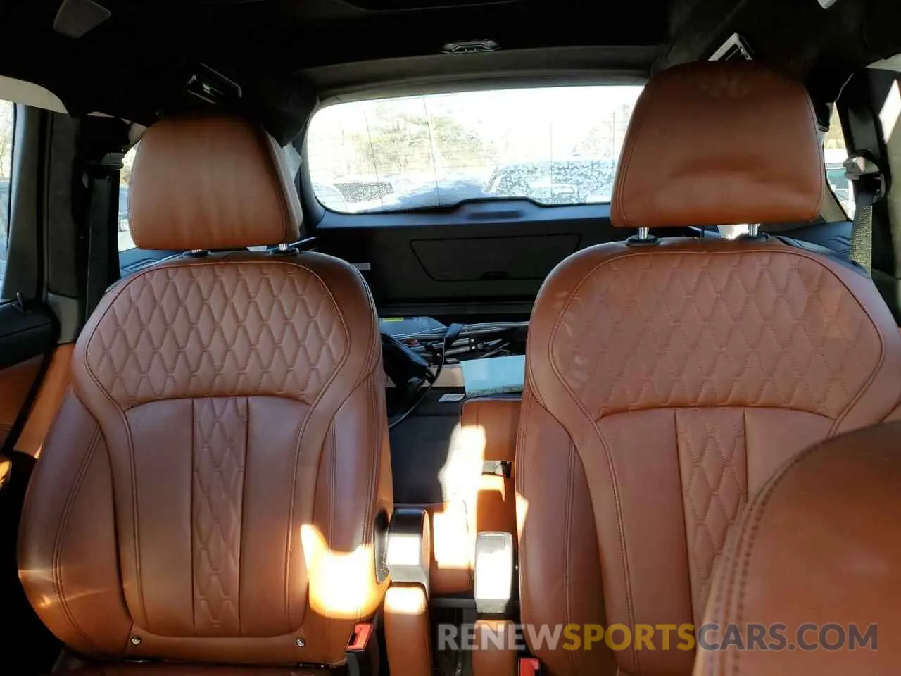 10 fotografías del automóvil dañado 5UX23EM03P9P28696 BMW X7 2023