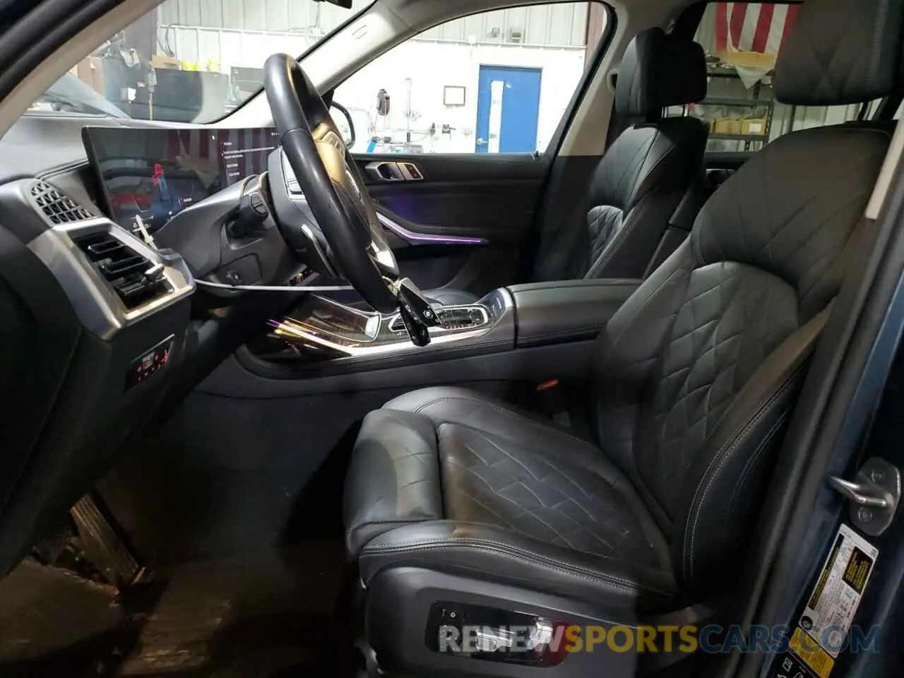 7 fotografías del automóvil dañado 5UX23EM04P9P66602 BMW X7 2023