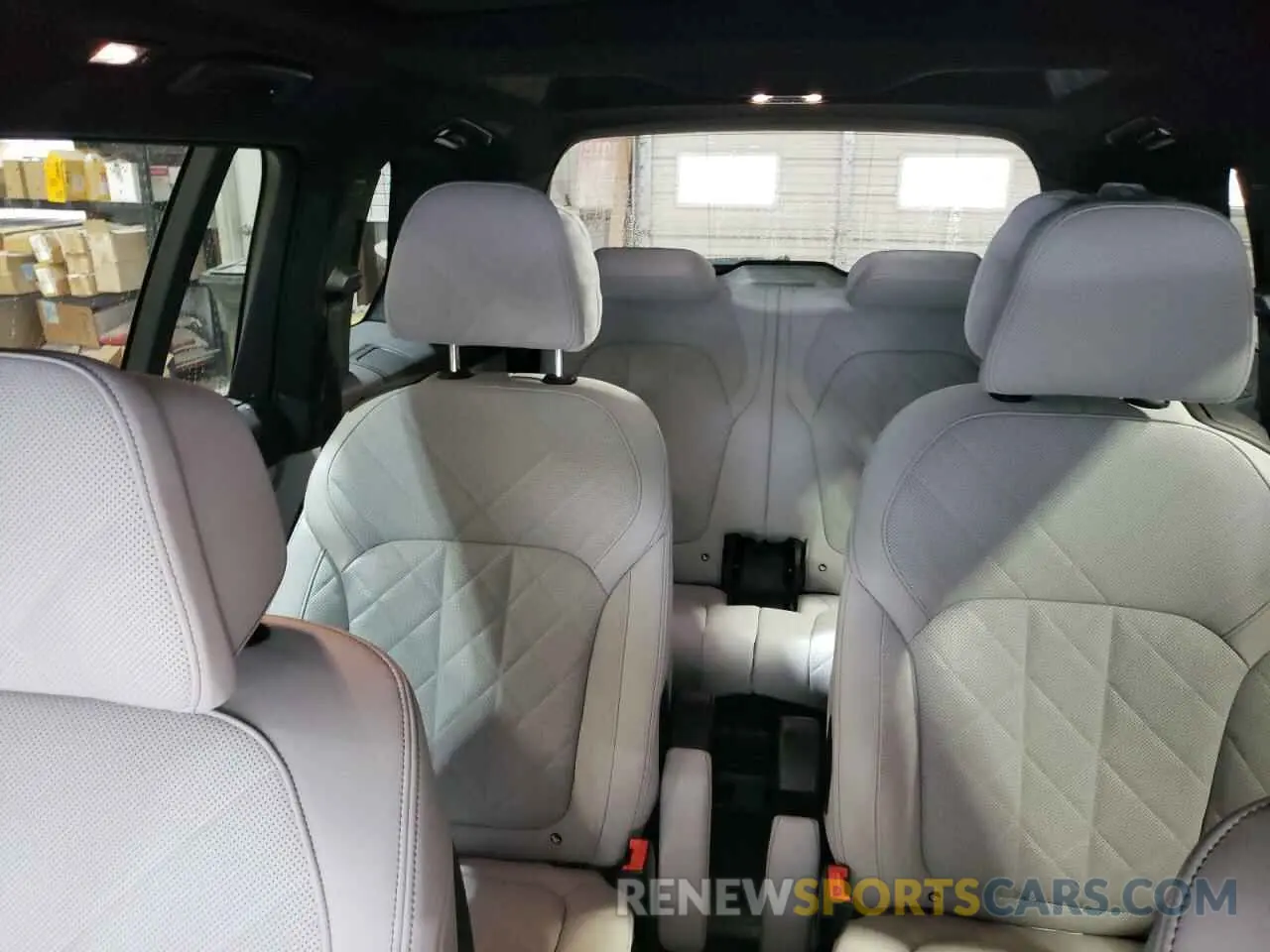 10 fotografías del automóvil dañado 5UX23EM07P9P50264 BMW X7 2023