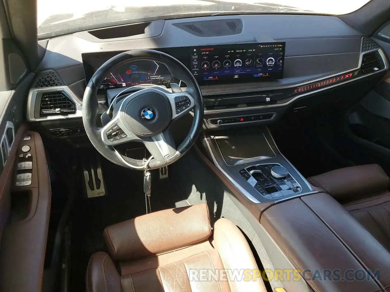 8 fotografías del automóvil dañado 5UX23EM07P9R68656 BMW X7 2023