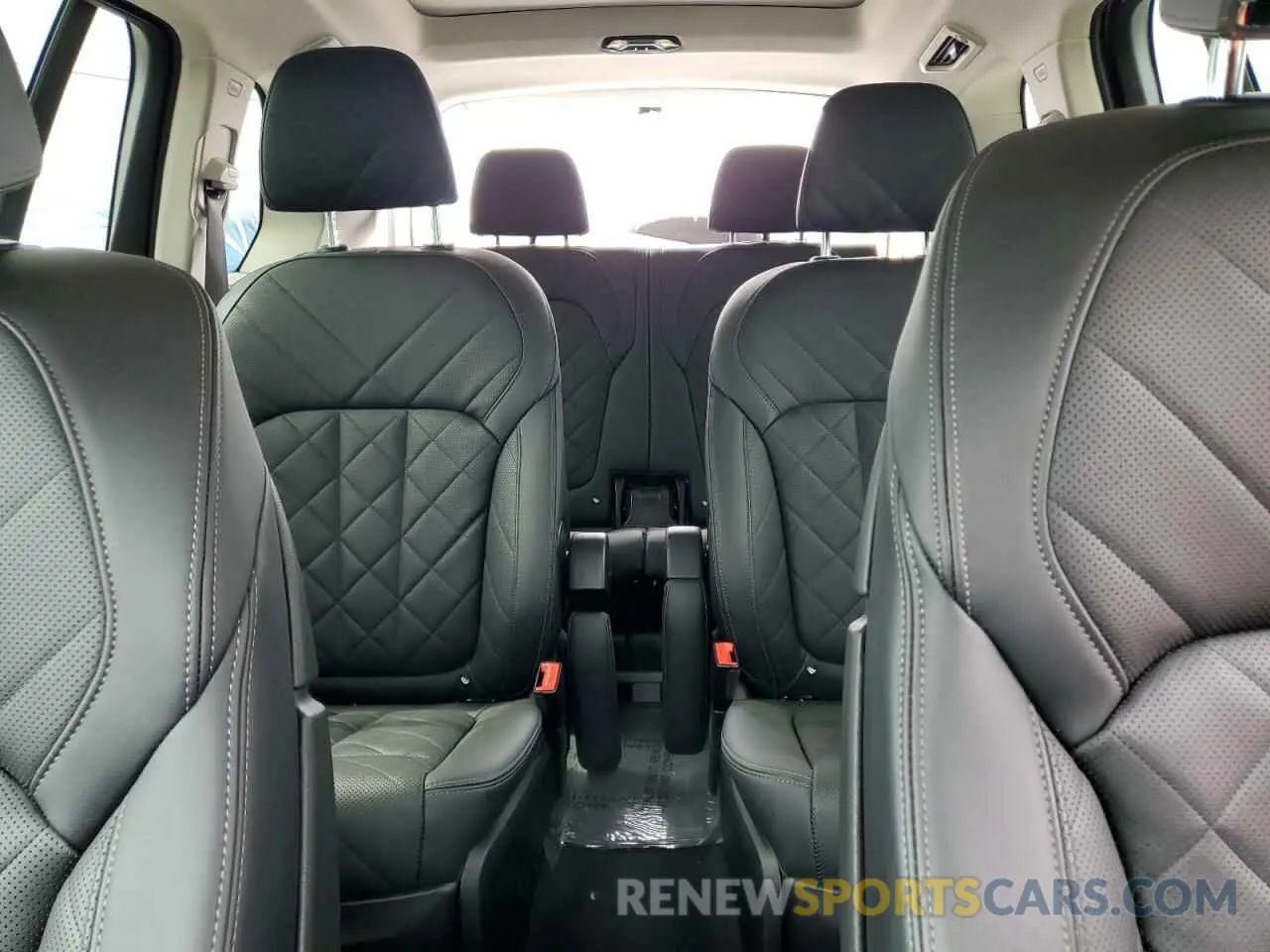 10 fotografías del automóvil dañado 5UX23EM08P9N85017 BMW X7 2023