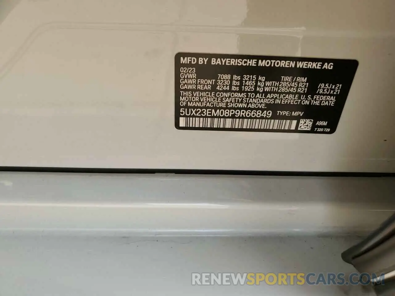 13 fotografías del automóvil dañado 5UX23EM08P9R66849 BMW X7 2023