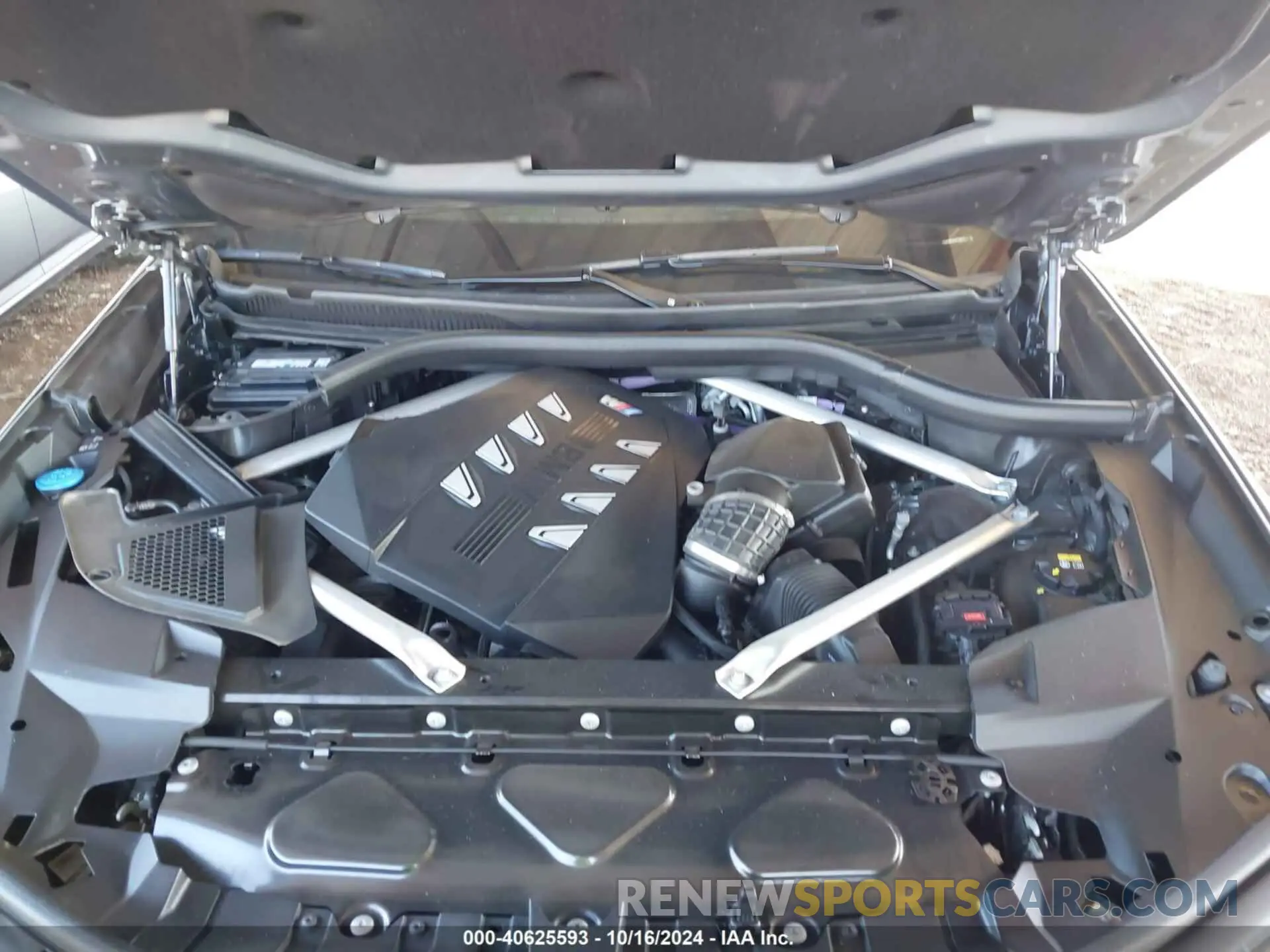 10 fotografías del automóvil dañado 5UX33EM0XP9N87811 BMW X7 2023