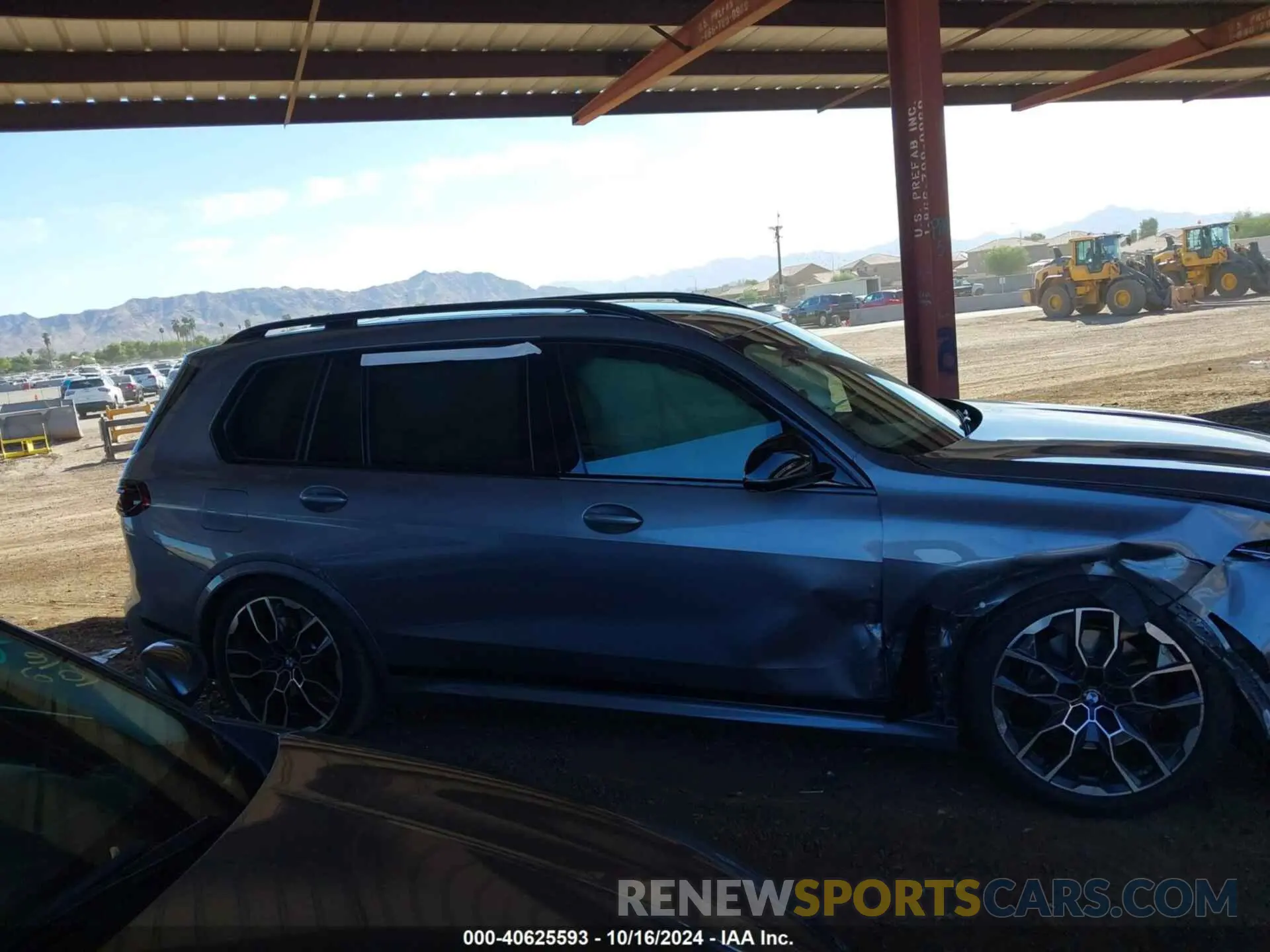 12 fotografías del automóvil dañado 5UX33EM0XP9N87811 BMW X7 2023