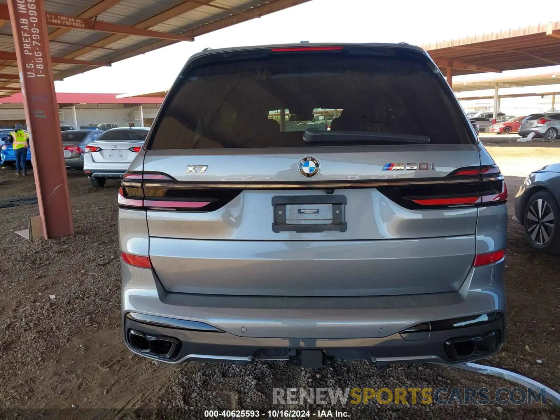 15 fotografías del automóvil dañado 5UX33EM0XP9N87811 BMW X7 2023