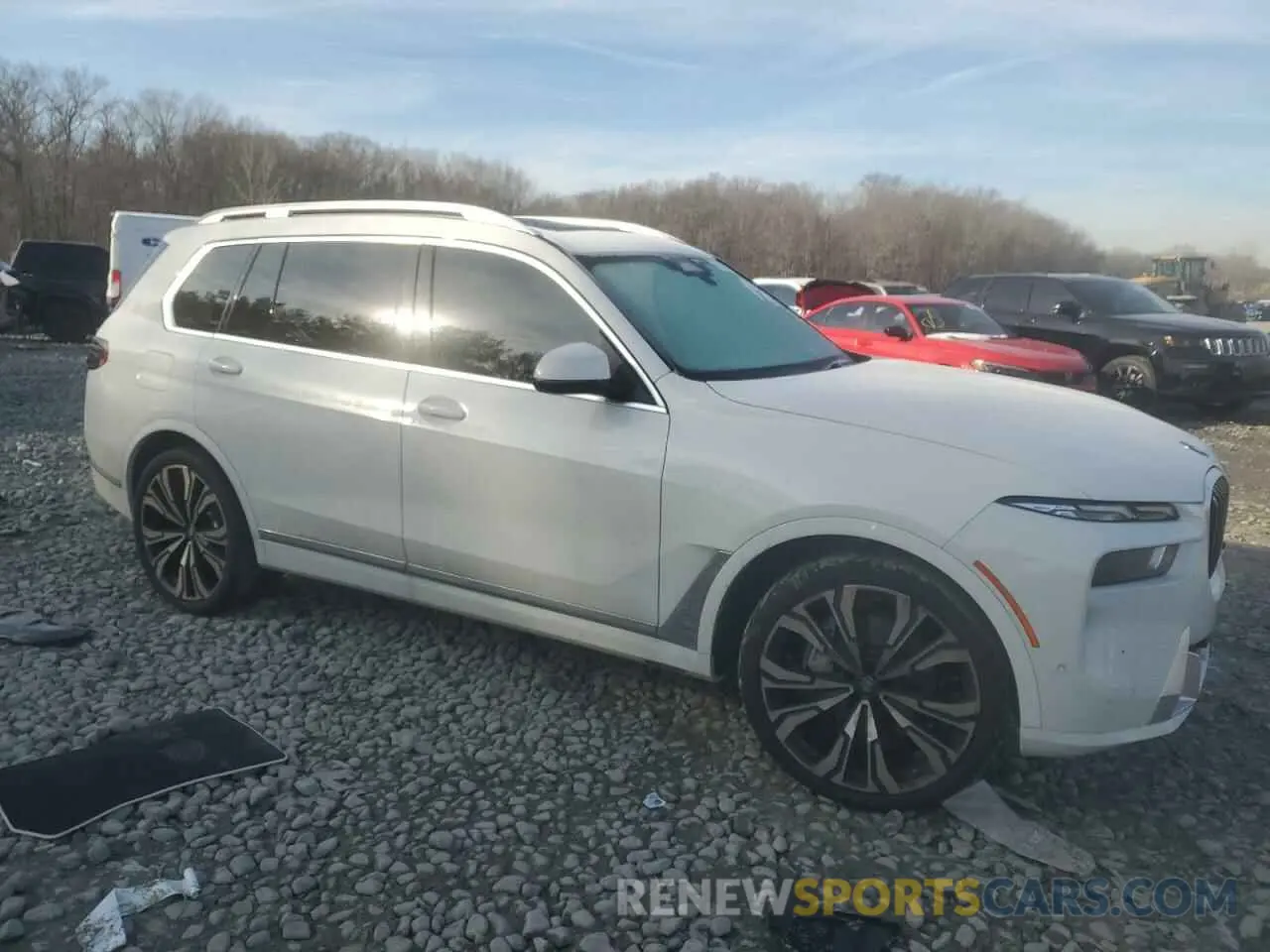 4 fotografías del automóvil dañado 5UX23EM01R9U20896 BMW X7 2024