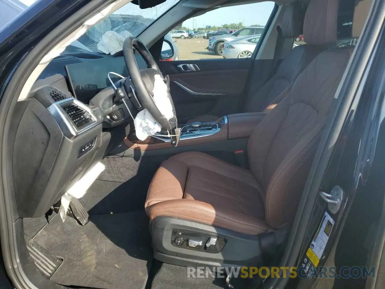 7 fotografías del automóvil dañado 5UX23EM02R9S46921 BMW X7 2024