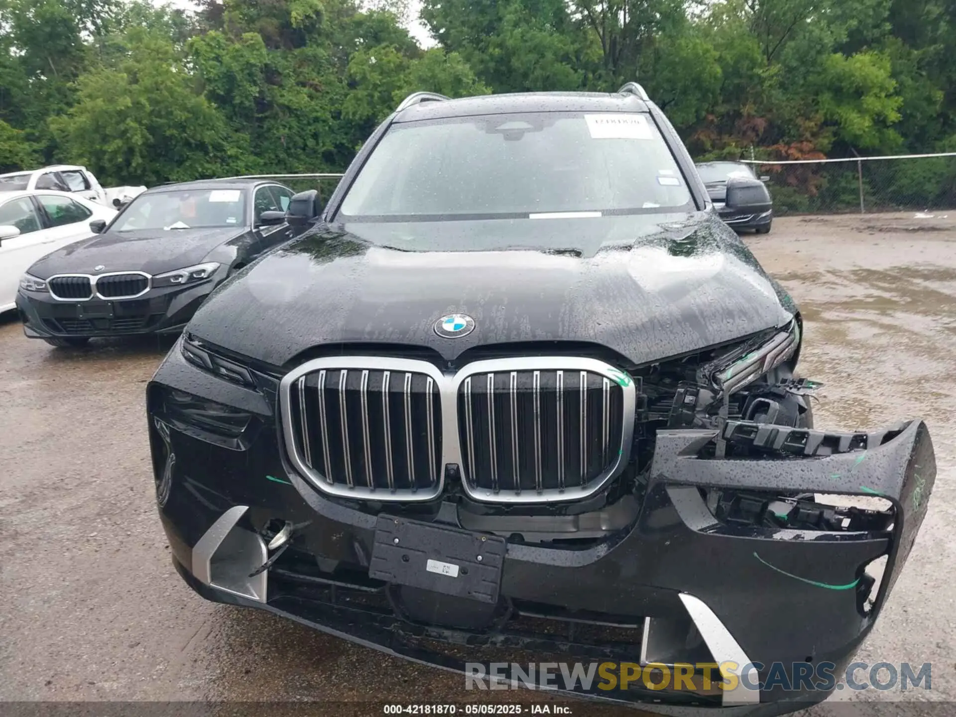 12 fotografías del automóvil dañado 5UX23EM02R9U56838 BMW X7 2024