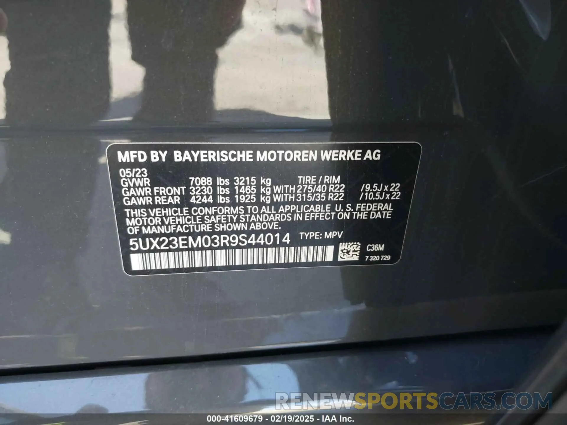 9 fotografías del automóvil dañado 5UX23EM03R9S44014 BMW X7 2024