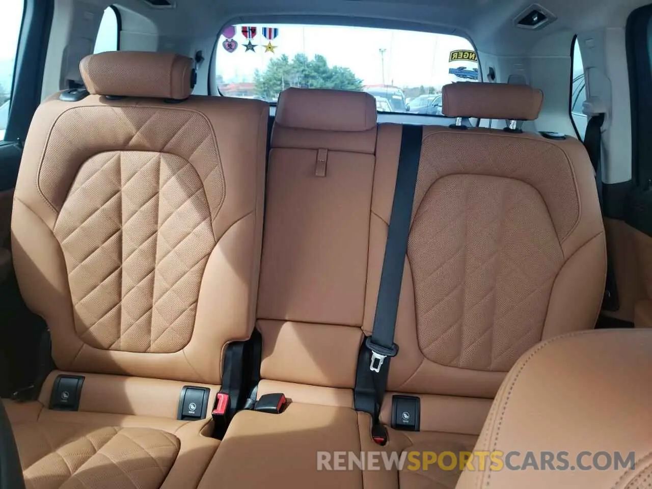 10 fotografías del automóvil dañado 5UX23EM05R9T00924 BMW X7 2024