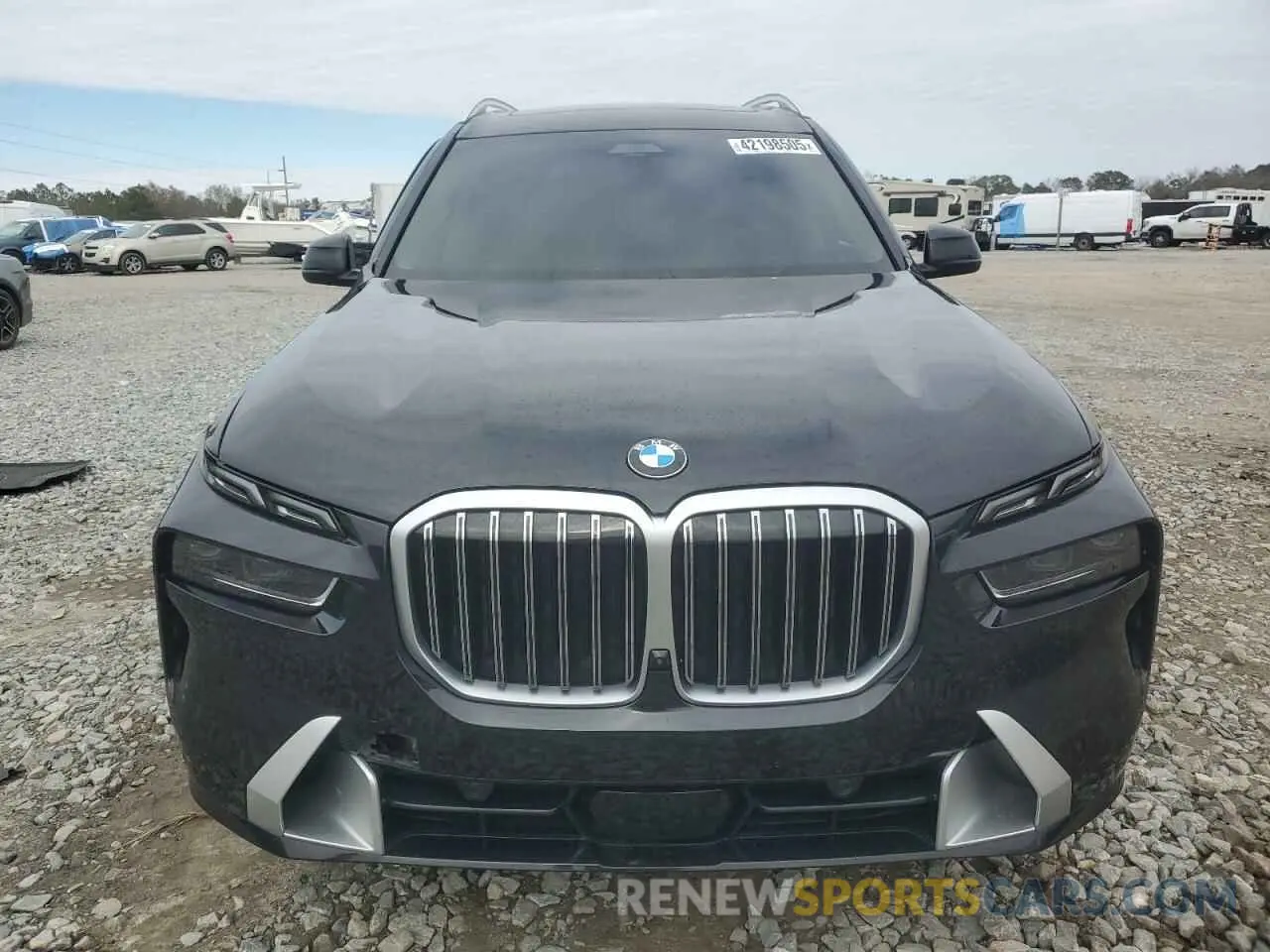 5 fotografías del automóvil dañado 5UX23EM05R9V44573 BMW X7 2024