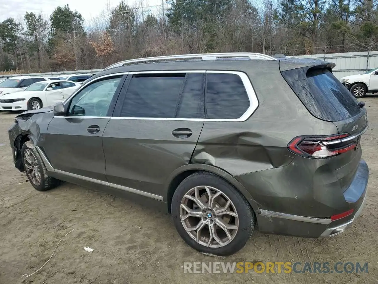 2 fotografías del automóvil dañado 5UX23EM06R9T96515 BMW X7 2024