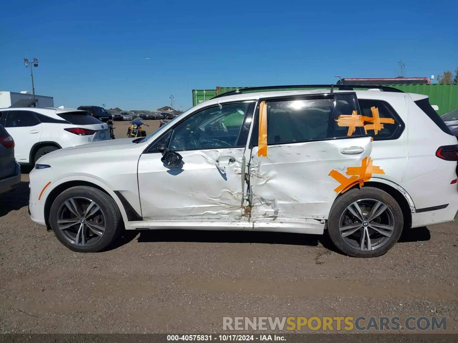 14 fotografías del automóvil dañado 5UX23EM07R9S29354 BMW X7 2024