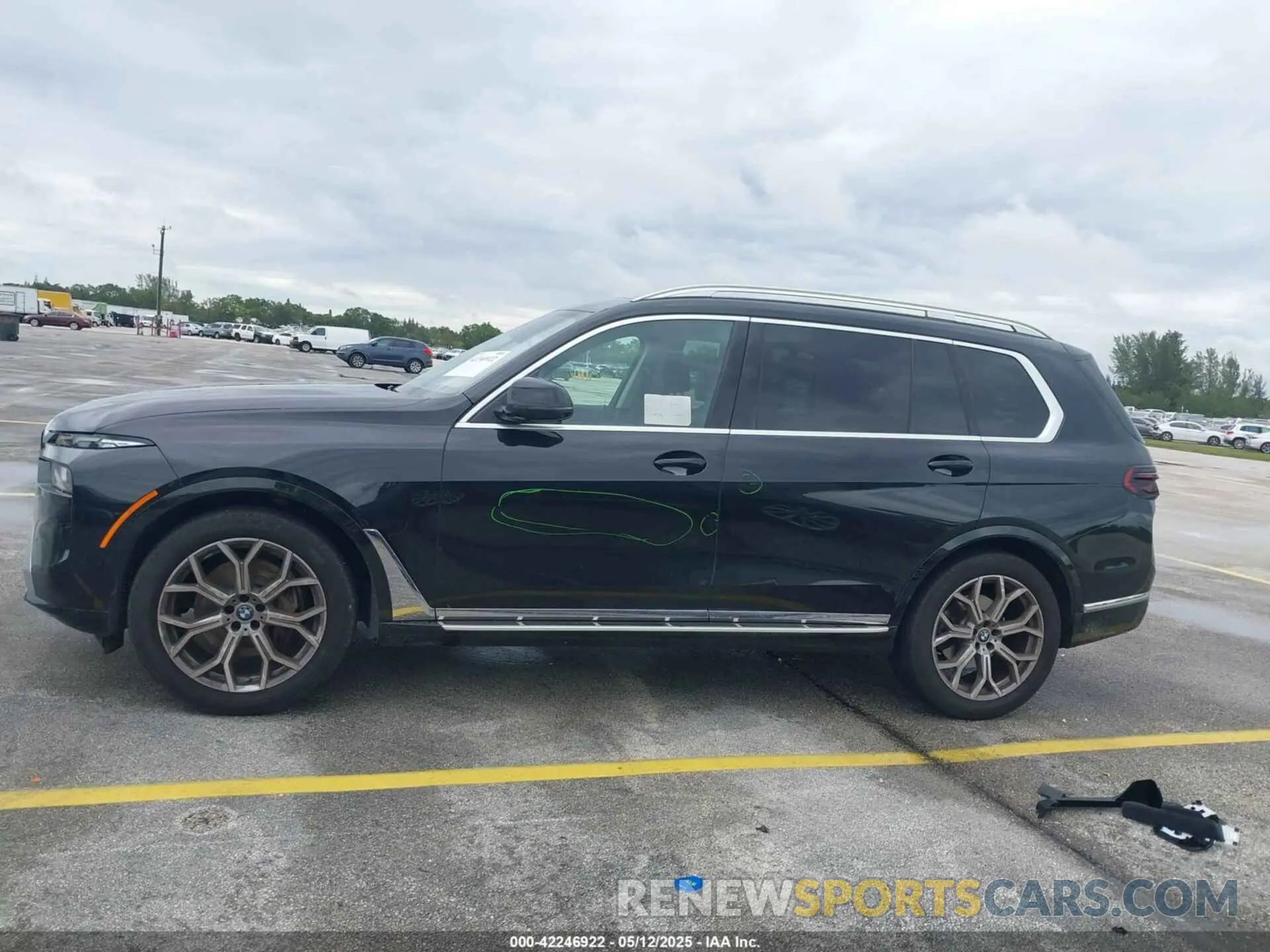 15 fotografías del automóvil dañado 5UX23EM08R9V06884 BMW X7 2024