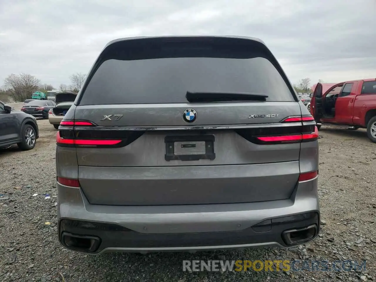 6 fotografías del automóvil dañado 5UX23EM08R9V63747 BMW X7 2024