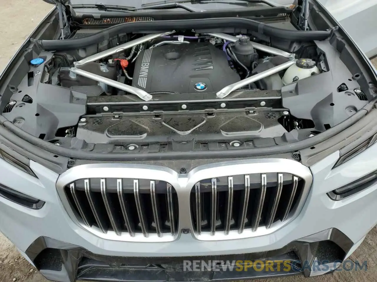 12 fotografías del automóvil dañado 5UX23EM09R9T84830 BMW X7 2024