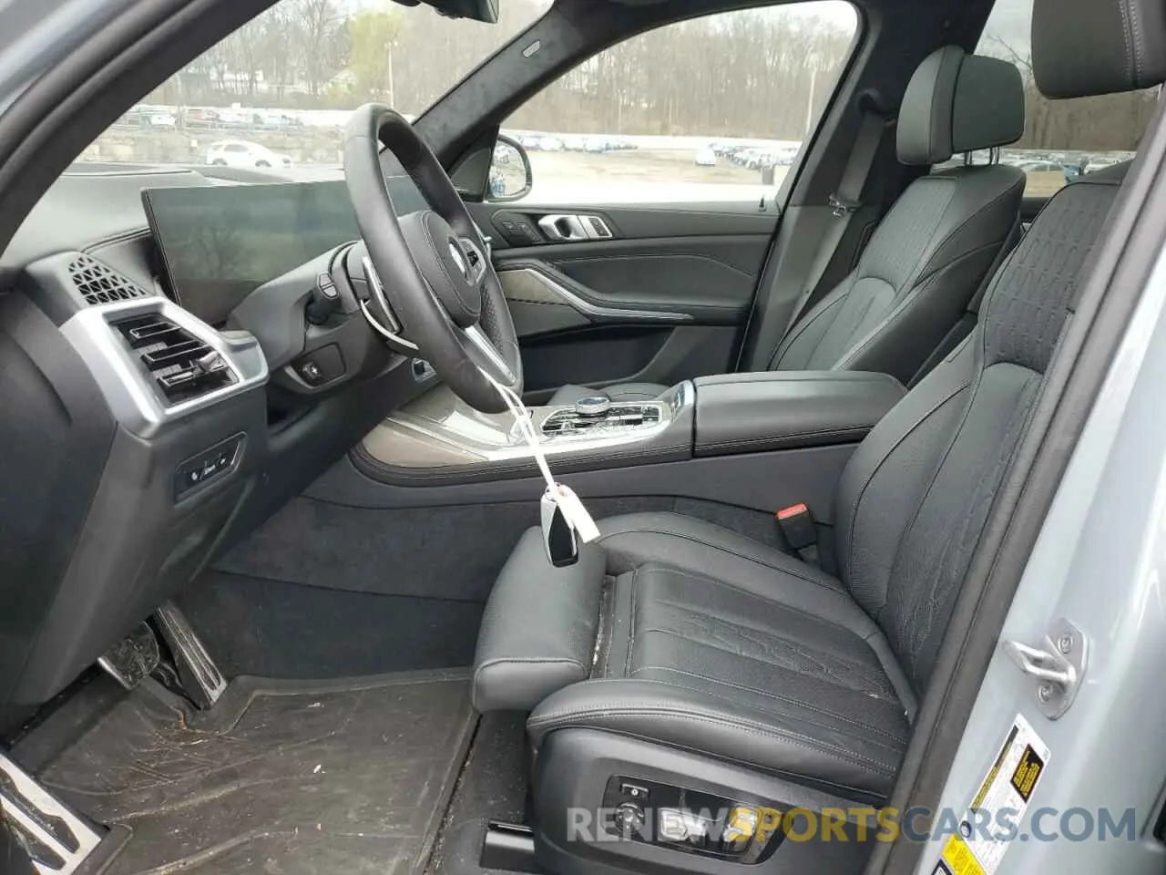 7 fotografías del automóvil dañado 5UX23EM09R9T84830 BMW X7 2024