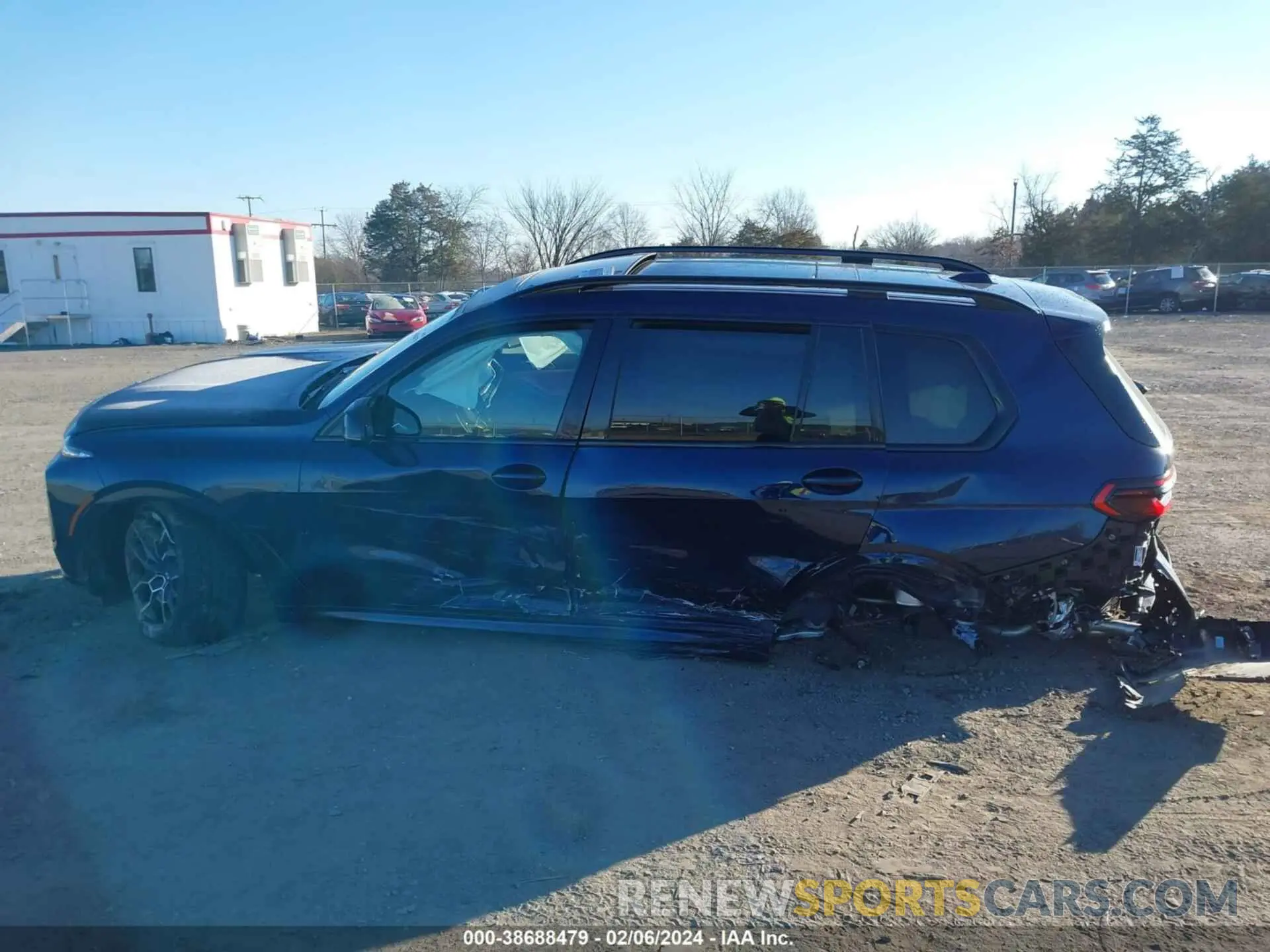 15 fotografías del automóvil dañado 5UX33EM00R9T18784 BMW X7 2024