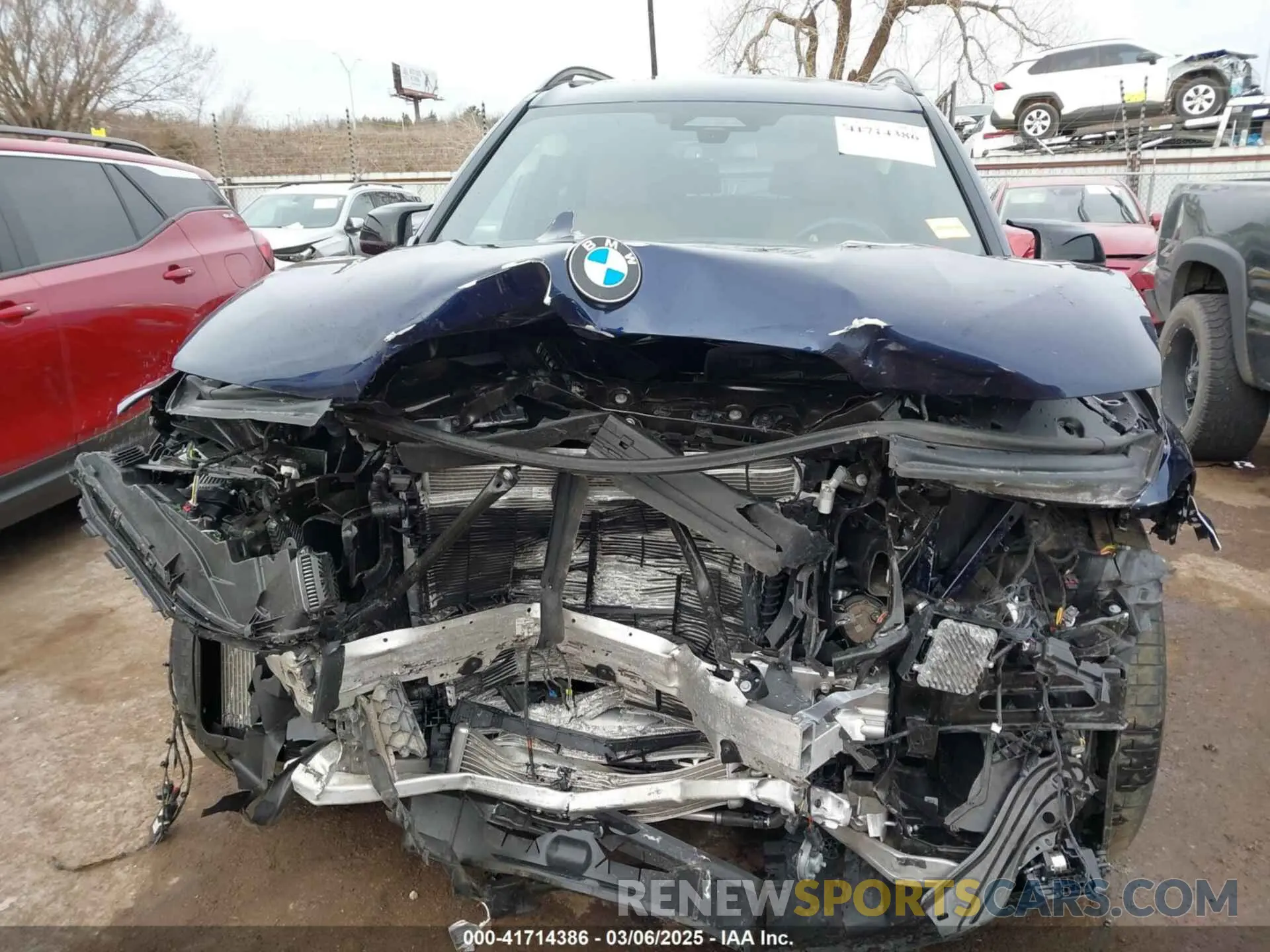 13 fotografías del automóvil dañado 5UX33EM05R9V43363 BMW X7 2024