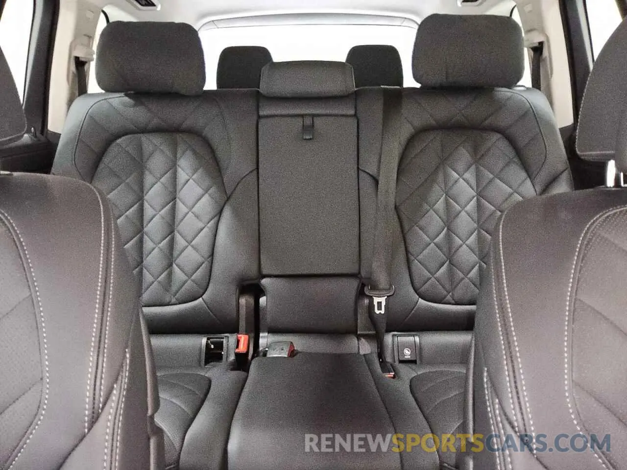 10 fotografías del automóvil dañado 5UX23EM00S9W33358 BMW X7 2025