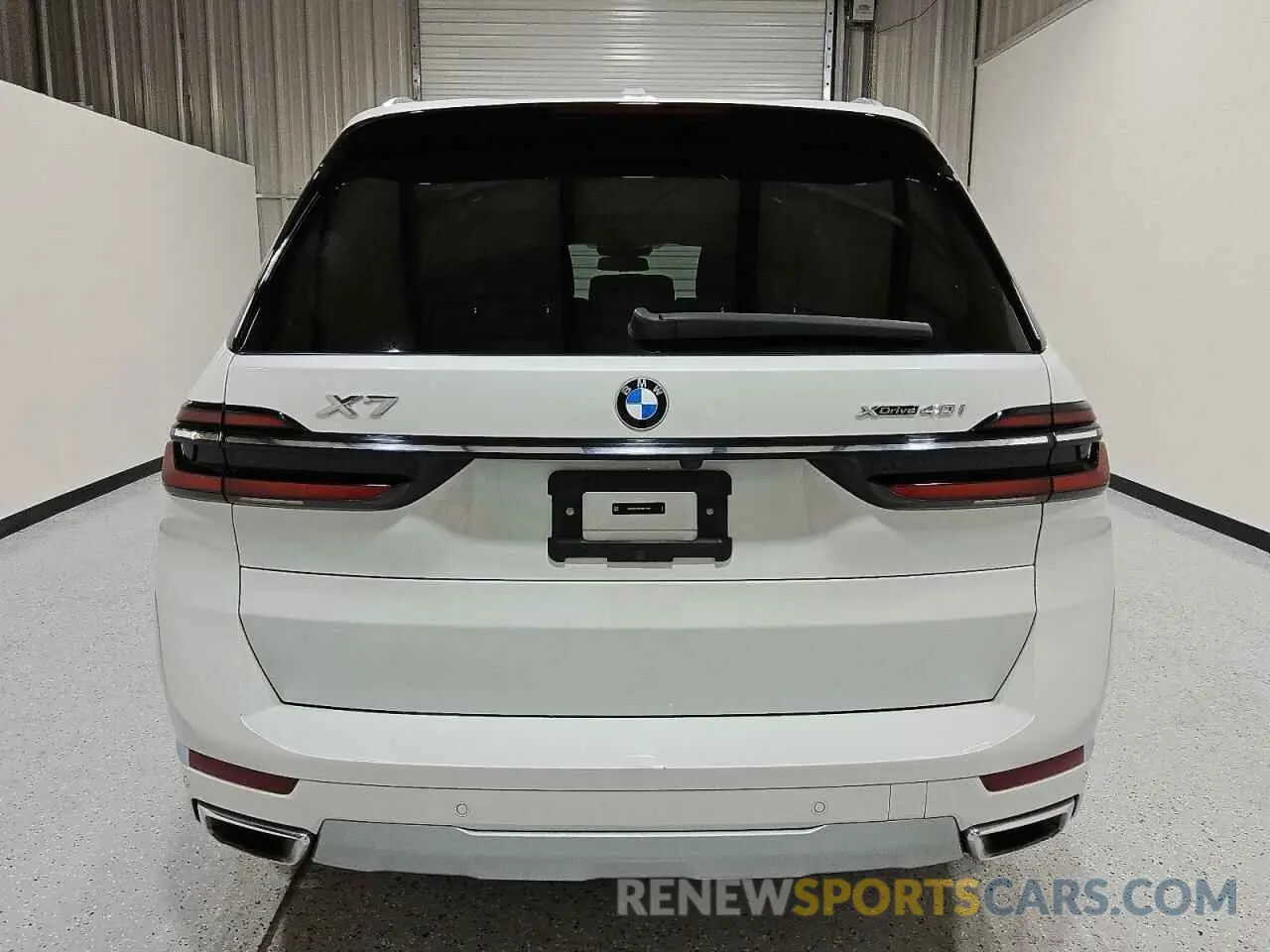 6 fotografías del automóvil dañado 5UX23EM00S9W33358 BMW X7 2025