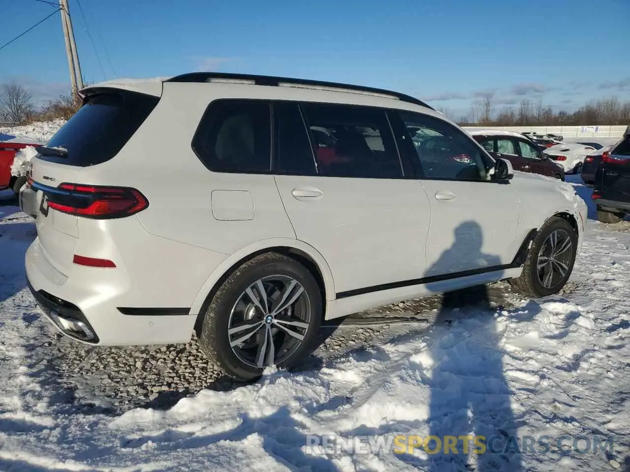 3 fotografías del automóvil dañado 5UX23EM02S9Y40785 BMW X7 2025