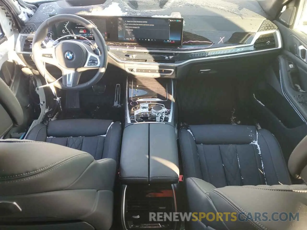8 fotografías del automóvil dañado 5UX23EM02S9Y40785 BMW X7 2025
