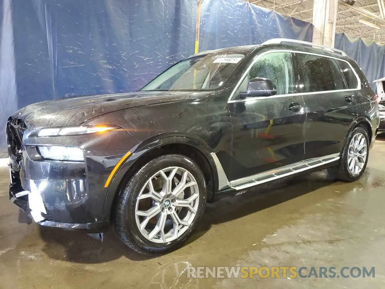 1 fotografías del automóvil dañado 5UX23EM03S9Y27690 BMW X7 2025
