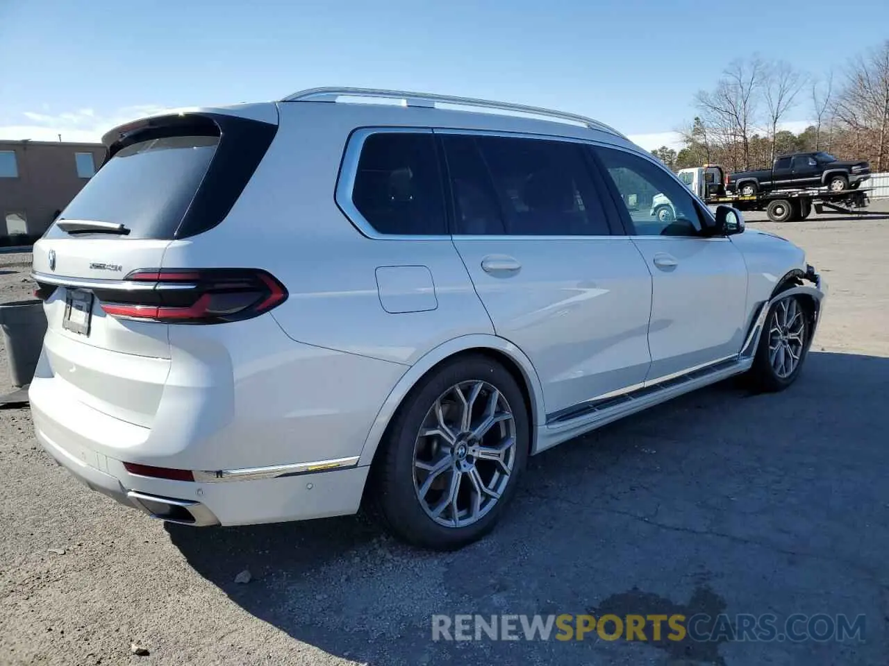 3 fotografías del automóvil dañado 5UX23EM04S9W36022 BMW X7 2025