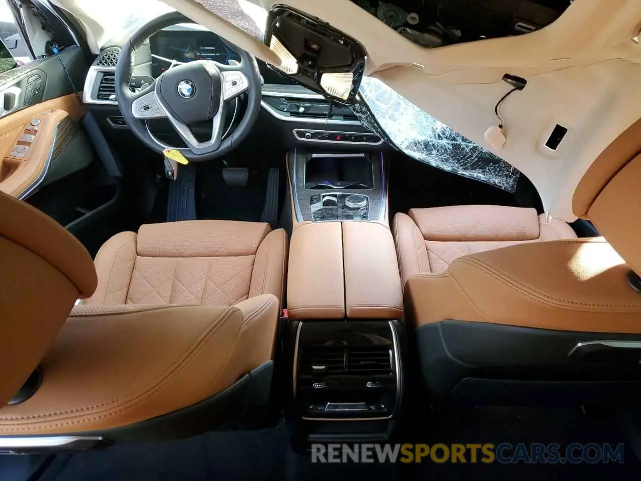 8 fotografías del automóvil dañado 5UX23EM04S9W63513 BMW X7 2025
