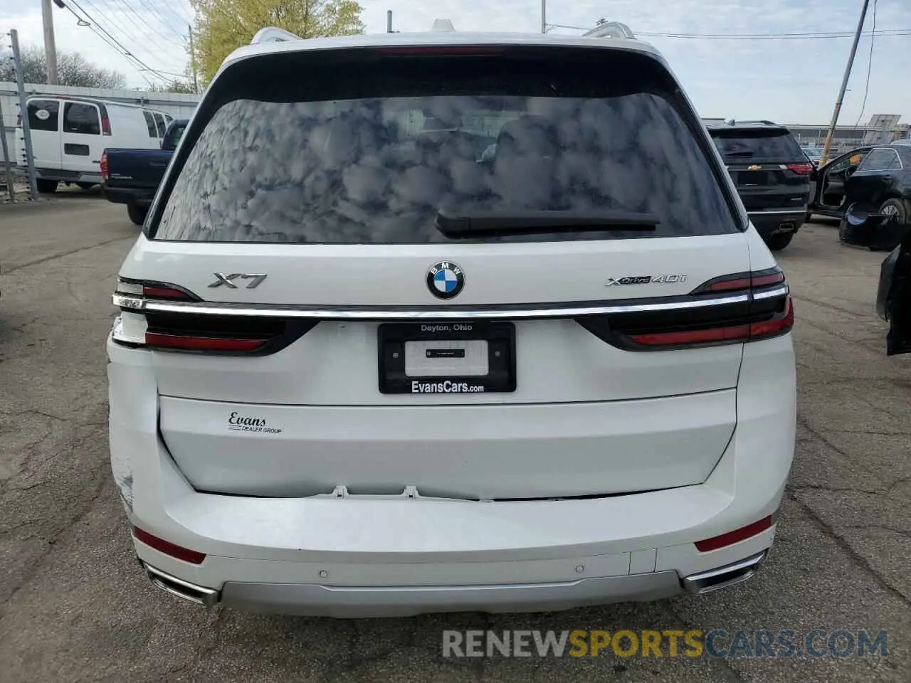 6 fotografías del automóvil dañado 5UX23EM04S9W98391 BMW X7 2025