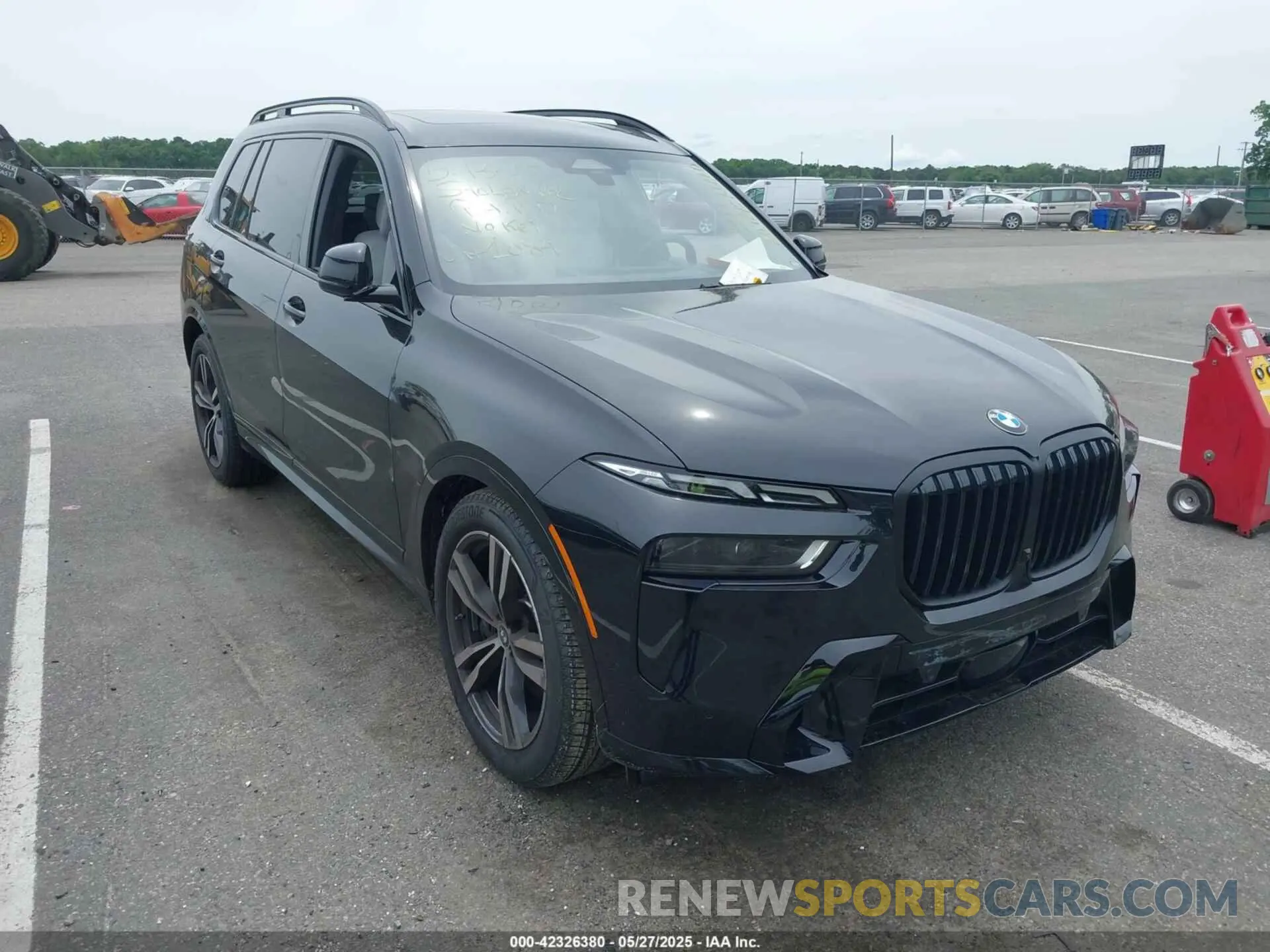 1 fotografías del automóvil dañado 5UX23EM04S9Y31084 BMW X7 2025
