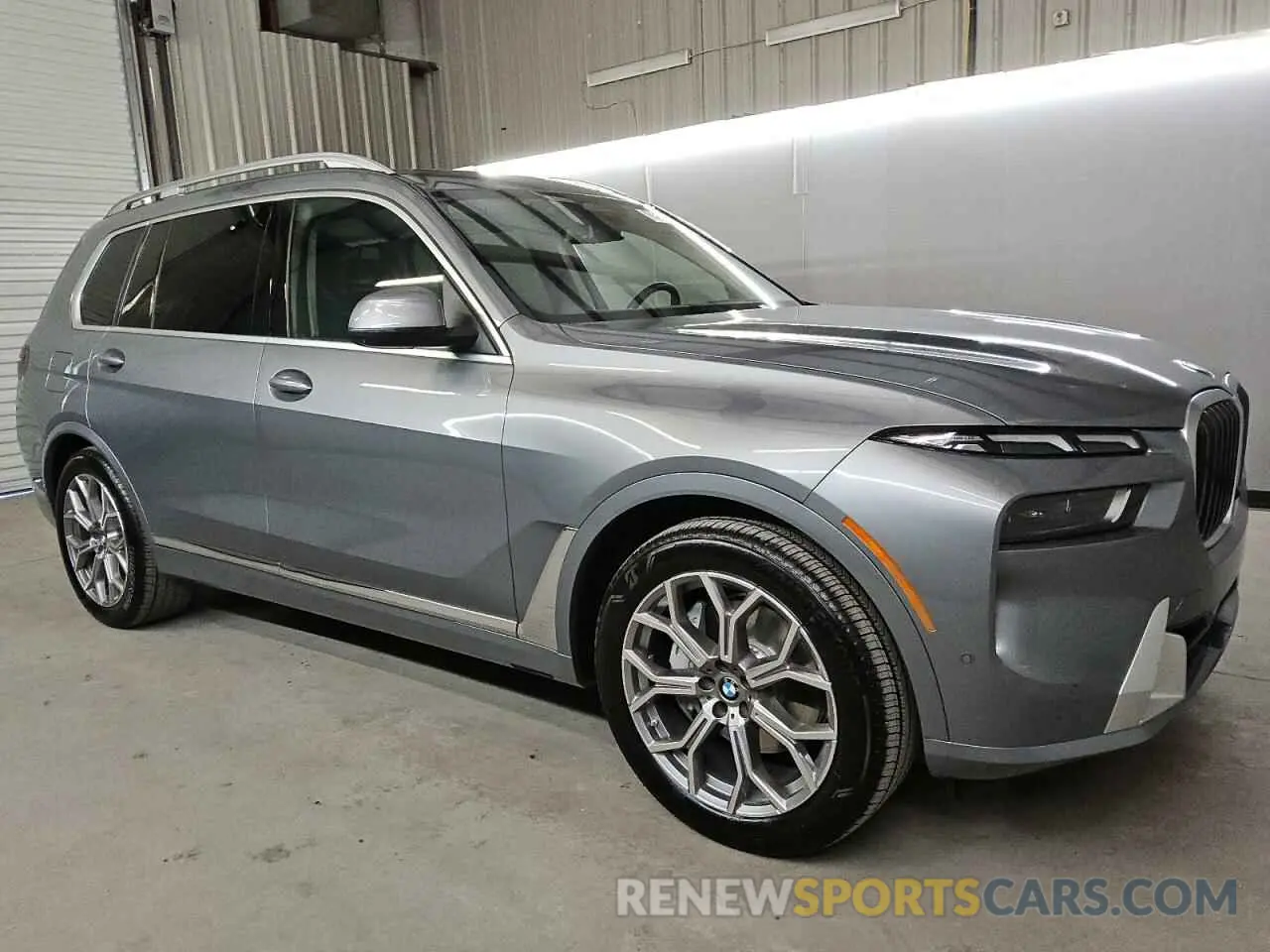 4 fotografías del automóvil dañado 5UX23EM07S9X65923 BMW X7 2025