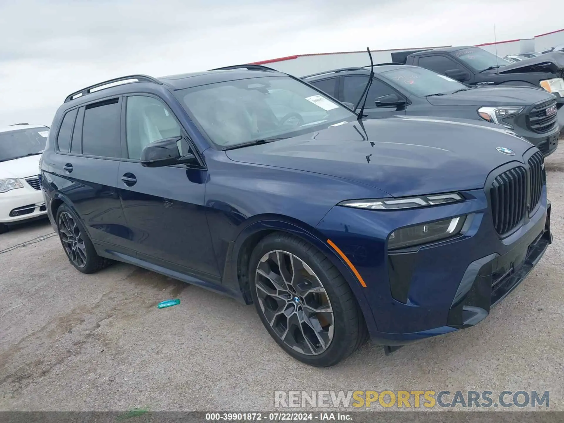 1 fotografías del automóvil dañado 5UX33EM09S9W70512 BMW X7 2025
