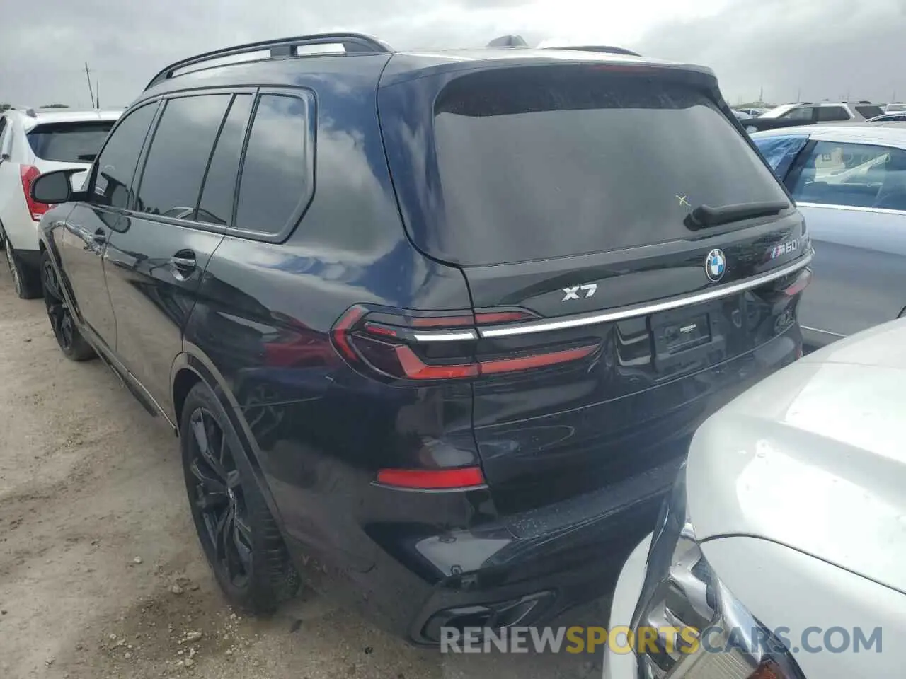 6 fotografías del automóvil dañado 5UX33EM01P9S00787 BMW X7 M60I 2023