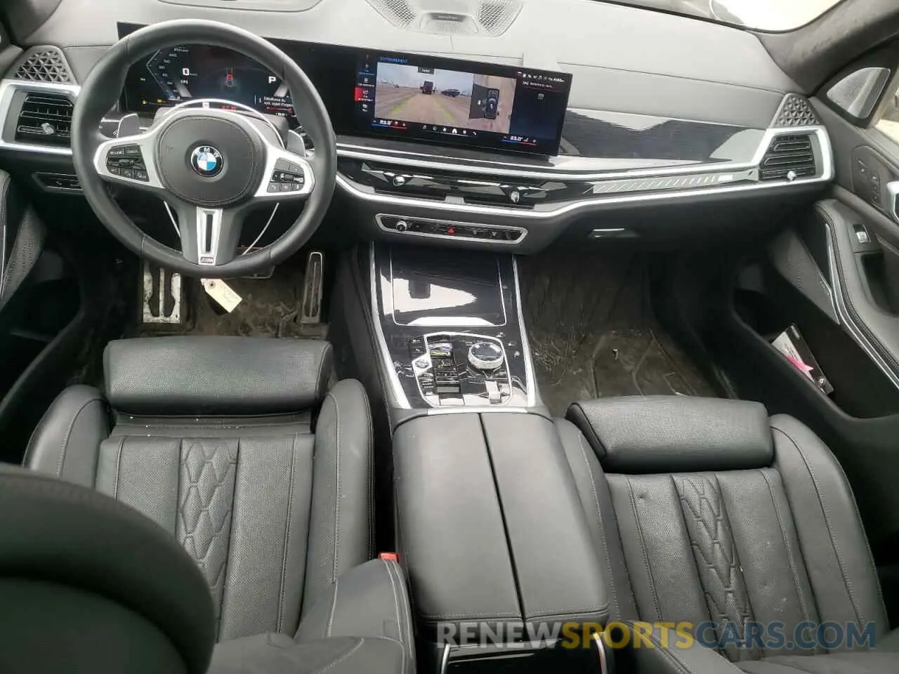 8 fotografías del automóvil dañado 5UX33EM0XR9S46475 BMW X7 M60I 2024