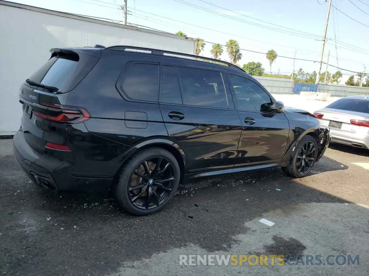 3 fotografías del automóvil dañado 5UX33EM02S9X77322 BMW X7 M60I 2025