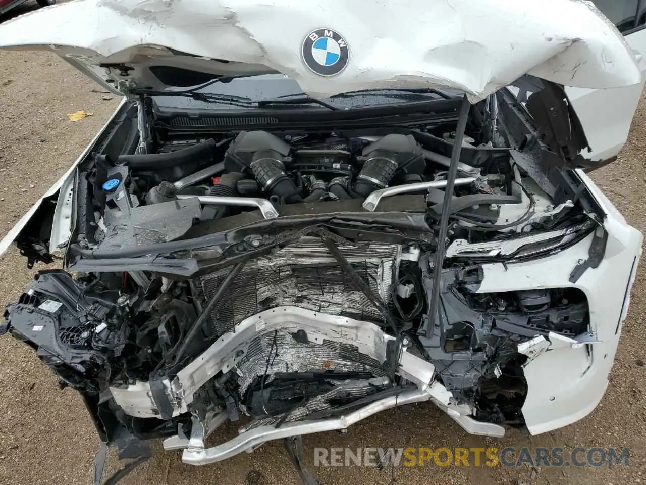 11 fotografías del automóvil dañado 5UX33EM04S9W66870 BMW X7 M60I 2025