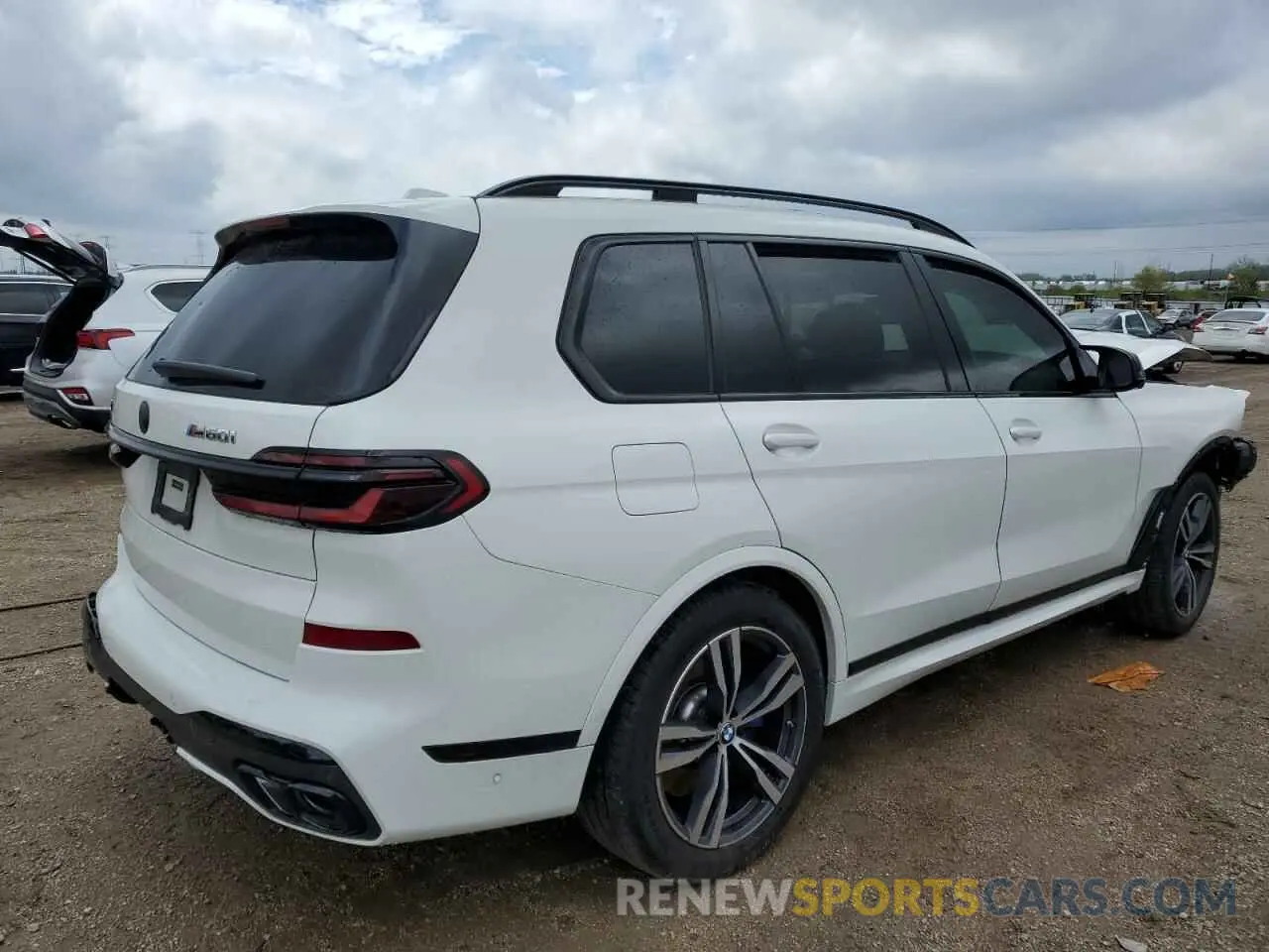 3 fotografías del automóvil dañado 5UX33EM04S9W66870 BMW X7 M60I 2025