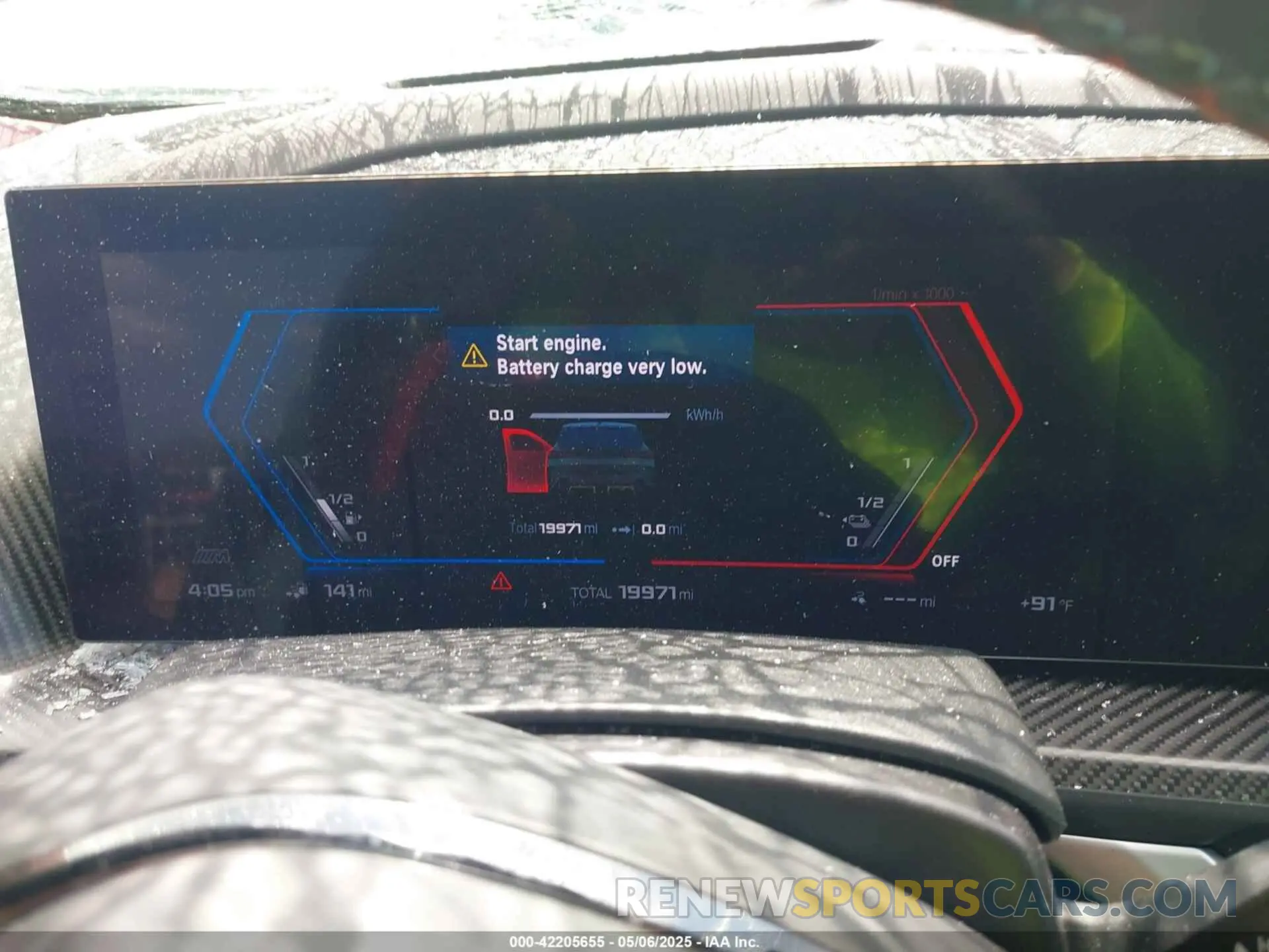 7 fotografías del automóvil dañado 5YM23CS00P9R58616 BMW XM 2023