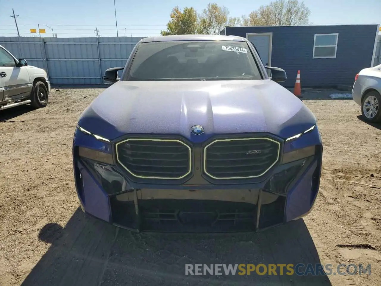 5 fotografías del automóvil dañado 5YM23CS07P9S31800 BMW XM 2023