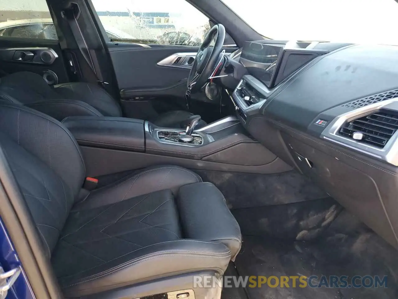 7 fotografías del automóvil dañado 5YM23CS07P9S31800 BMW XM 2023
