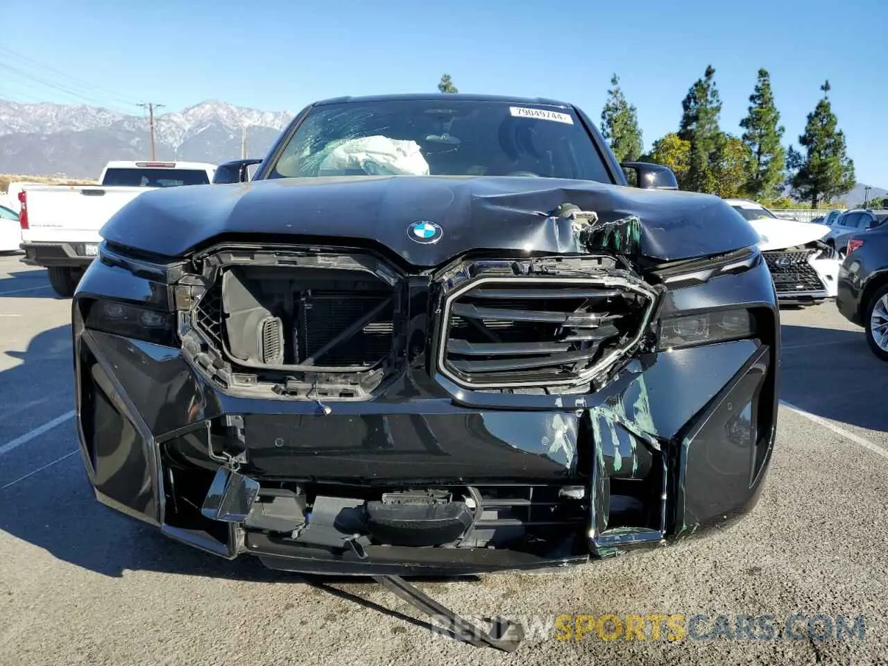 5 fotografías del automóvil dañado 5YM23CS08P9R97700 BMW XM 2023